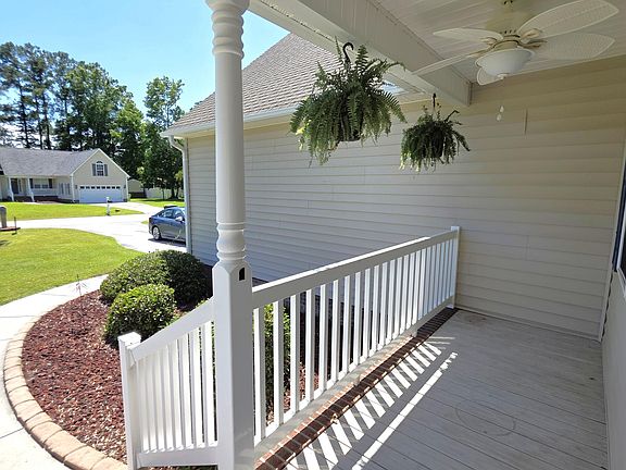 2nd image of 120 Hilda Drive
