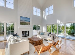76 White St, Southampton, NY 11968