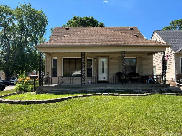 2011 Goddard Rd, Lincoln Park, MI 48146