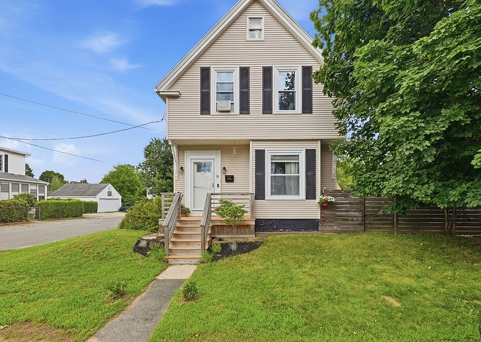 1st image of 9 Munroe St