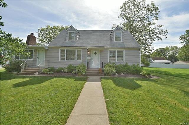 1st image of 208 N Edison St