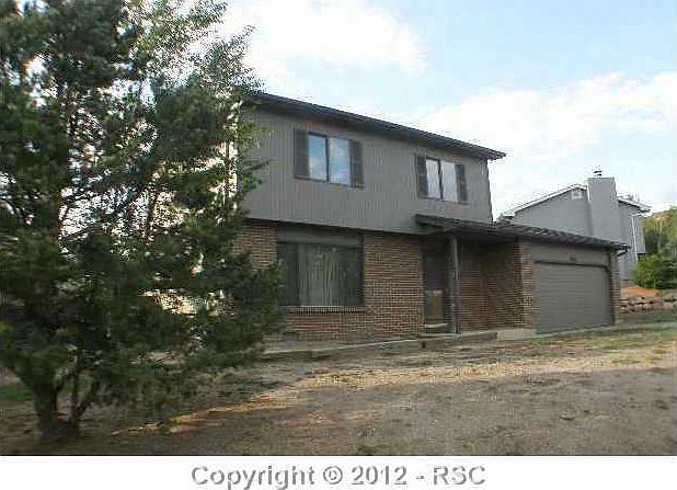 1st image of 3740 Glenmeadow Dr