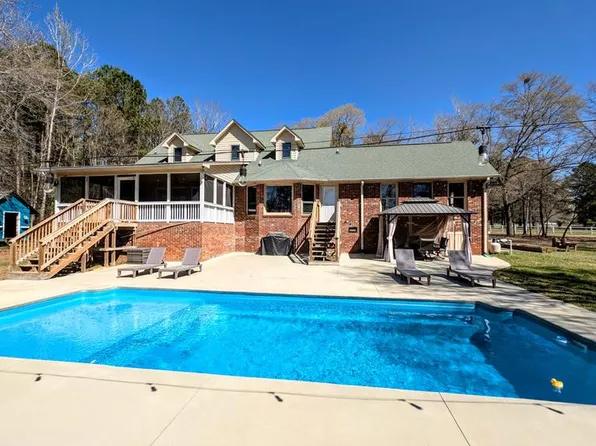 3050 Crest Haven Dr, Dalzell, SC 29040