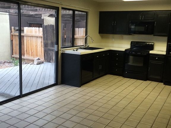 #GuardianRealty 4642 Kelly Berry Way Las Vegas Townhouse Ren