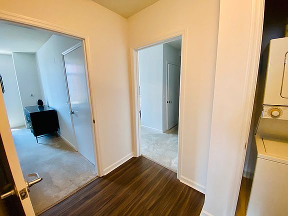 4th image of 671 W Wayman St #3210