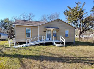 8405 Highway 6, Hitchcock, TX 77563
