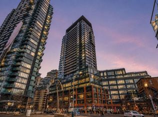 135 Liberty St #1107, Toronto, ON M6K 1A7