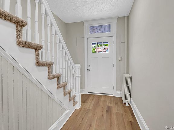 4th image of 5 Columbia Street