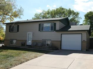 3435 Knotwood Dr, Colorado Springs, CO 80910