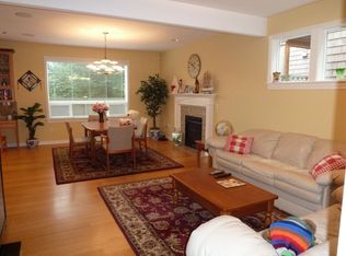 12428 100th Ave NE #2, Kirkland, WA 98034