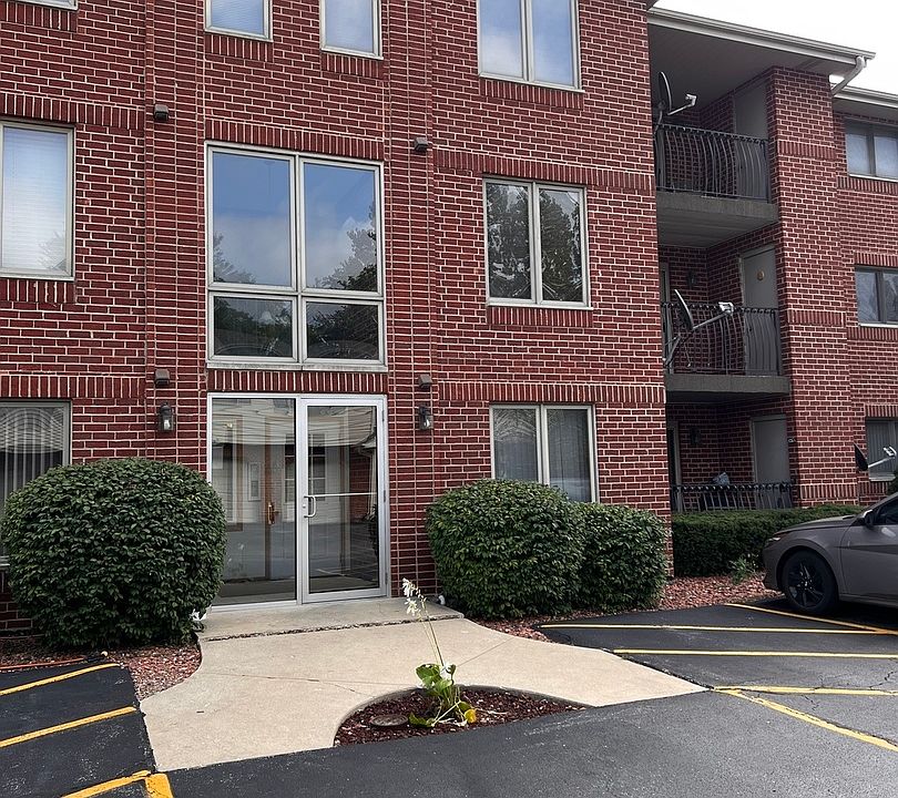 1st image of 11103 W Cove Cir Unit 2A