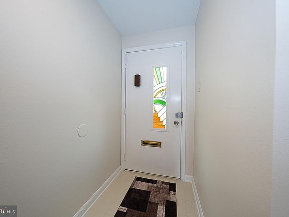 3rd image of 424 Summit House