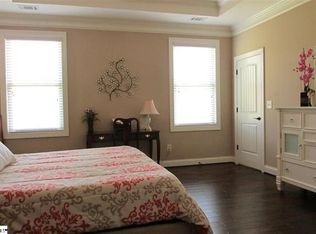 109 Belle Oaks Dr, Simpsonville, SC 29680