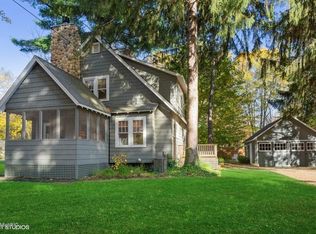 7542 Harbert Rd, Three Oaks, MI 49128