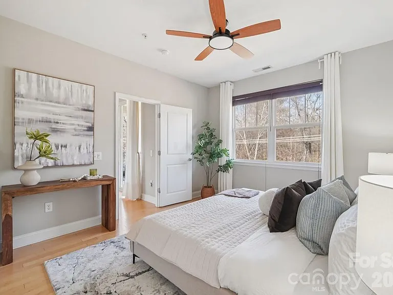 1308 Kenilworth Ave #432 — Photo 7