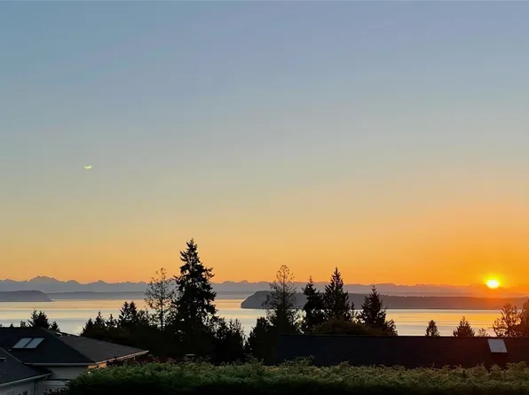 30 Adventurer Lane, Port Ludlow, WA 98365