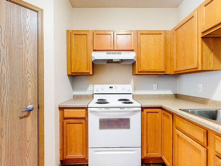 Pine - 1 bedroom/1 bath