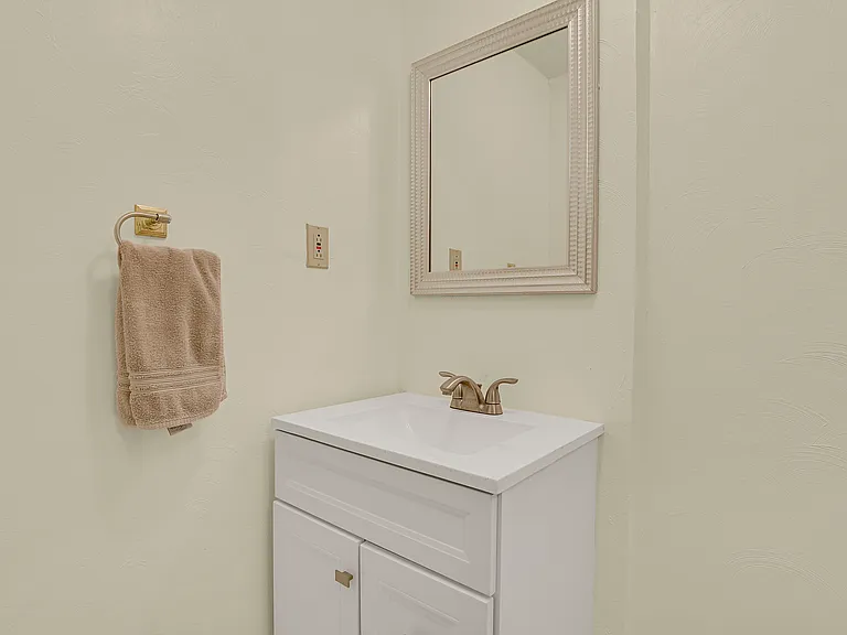 1009 Pioneer Ln — Photo 15