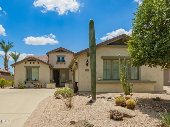 583 W BISMARK Street, San Tan Valley, AZ 85143
