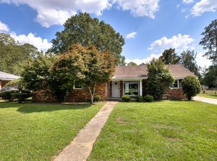 210 Lesesne Dr, Sumter, SC 29150