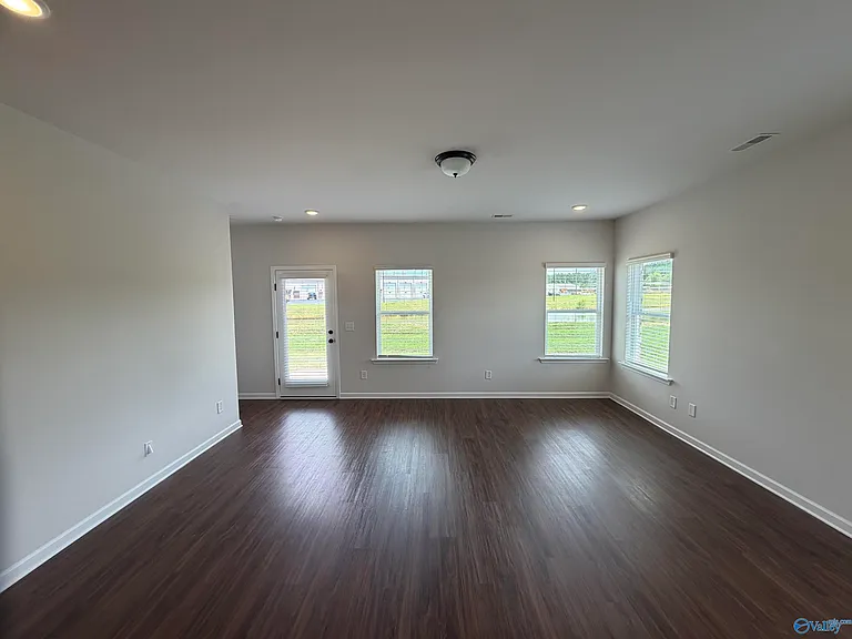 238 School House Dr — Photo 10
