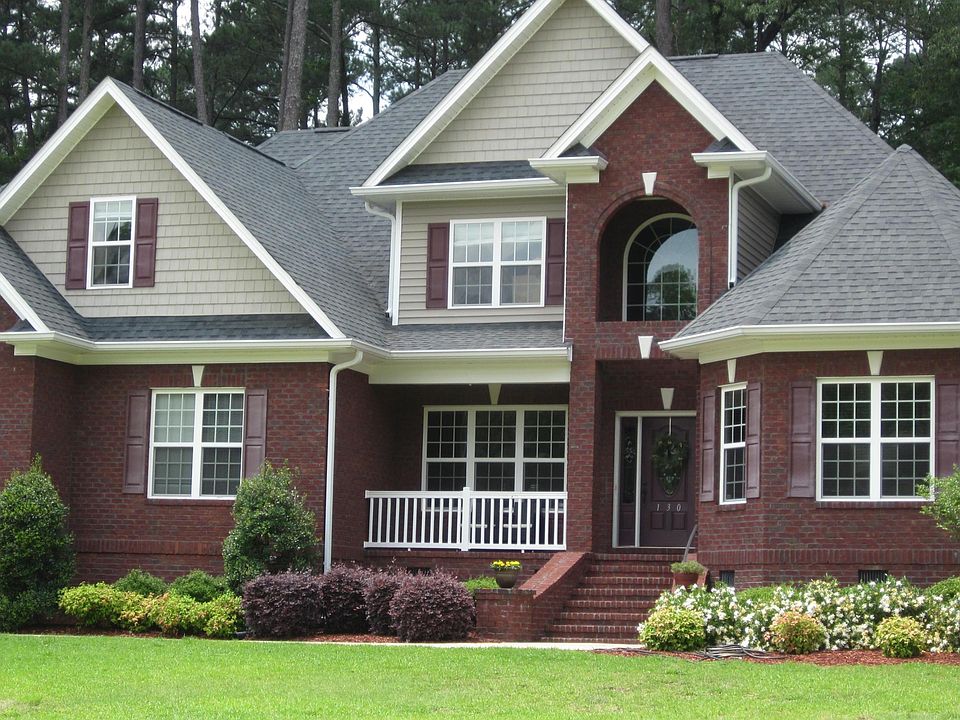 1st image of 130 Glenmoor Dr