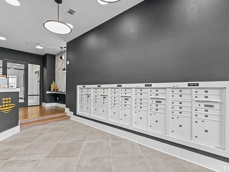 2441 Campus Shore Dr #109-A — Photo 25