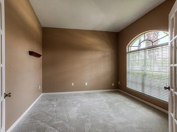 2nd image of 9915 Kingshyre Way