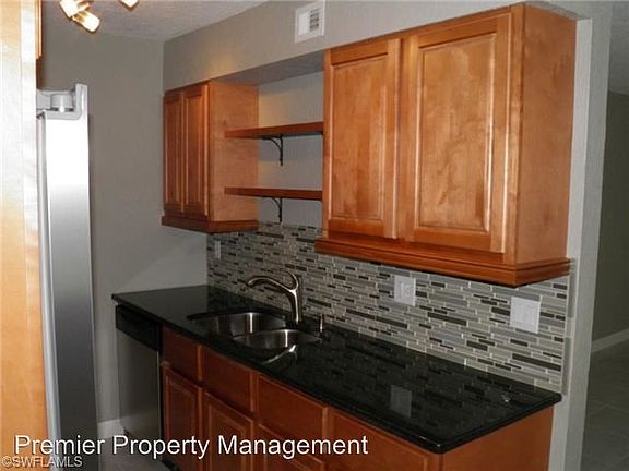 5th image of 4603 Bayshore Dr #4