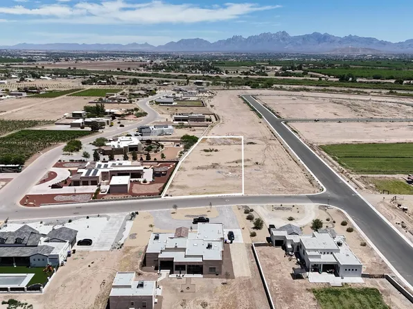 1105 Sandy Beach Rd, Las Cruces, NM 88005