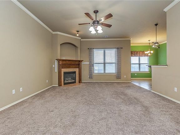 3rd image of 2516 SE 10th St