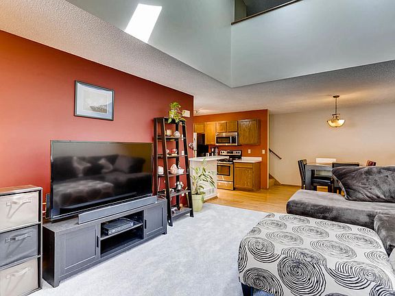 4th image of 1111 Pecks Woods Dr