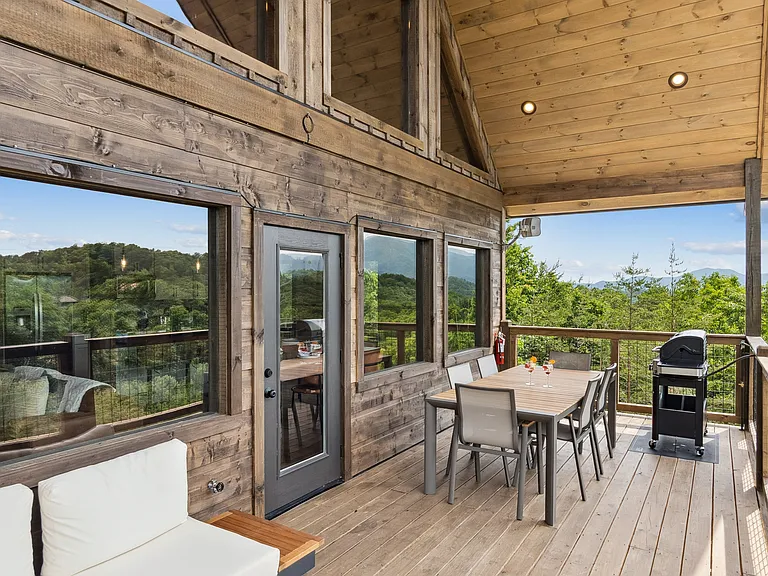 4302 Covered Wagon Rd — Photo 31
