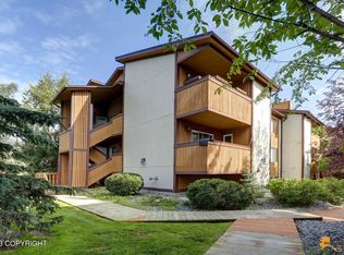 7312 Huntsmen Cir #17-A, Anchorage, AK 99518