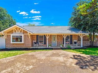 2321 Nottingham Pl, Grand Prairie, TX 75050