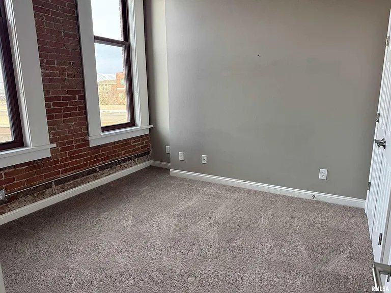 1534 River Dr #202 — Photo 12