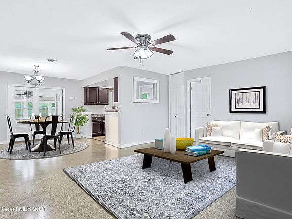 3rd image of 1813 Hudson Cir S