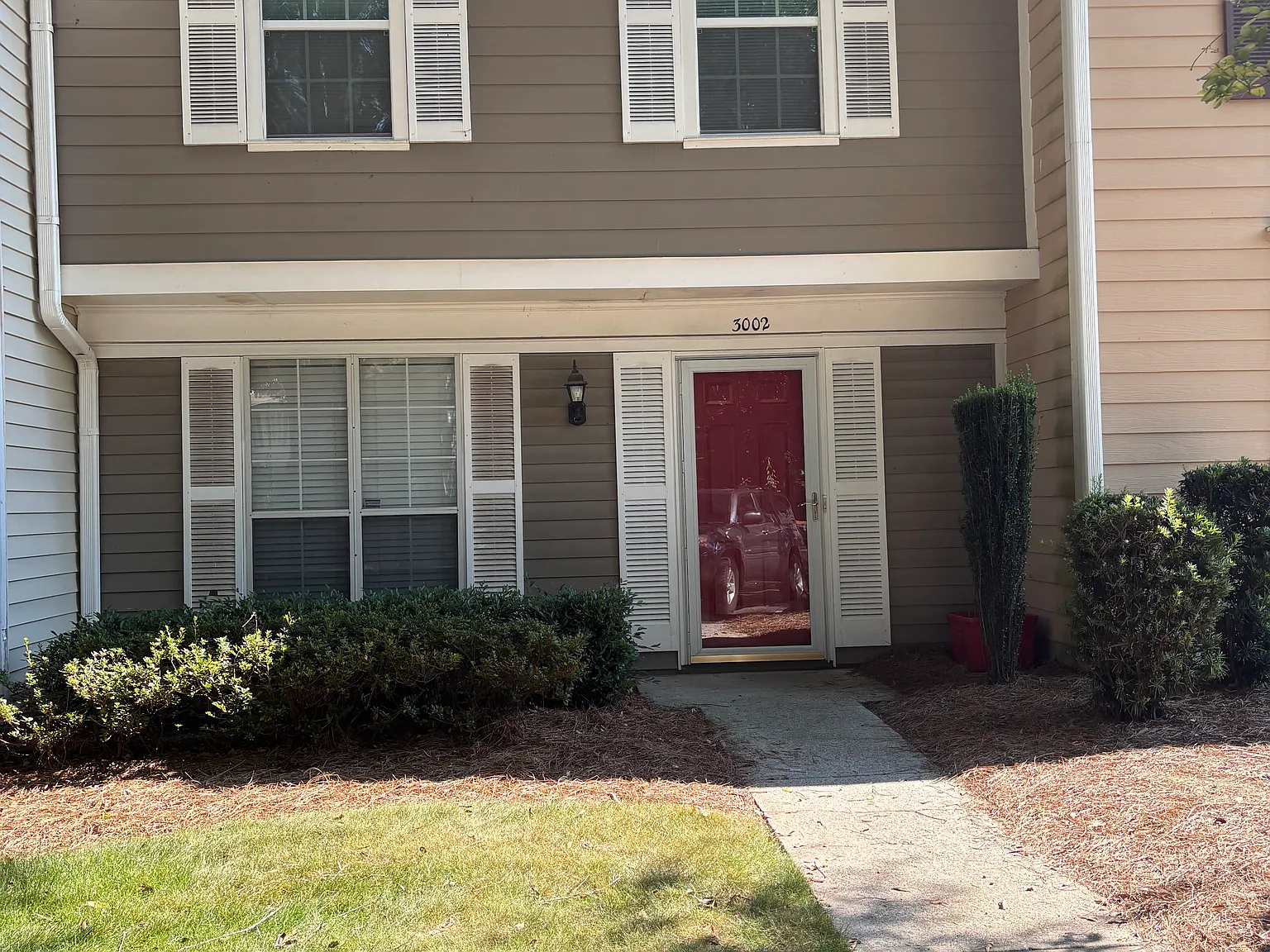 2 bed, 2.5 bath, 1200 sqft, $2,000 — Photo 1