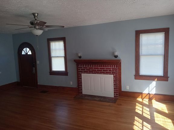 3rd image of 516 S Washington Ave