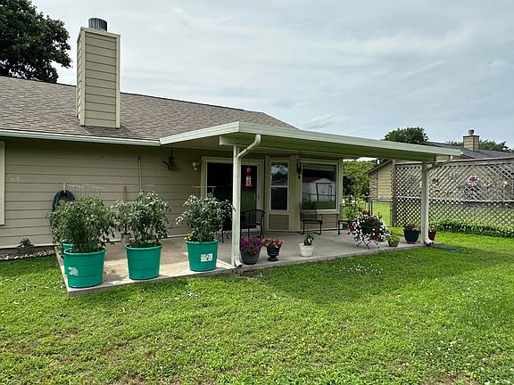 3rd image of 35948 Highland Dr