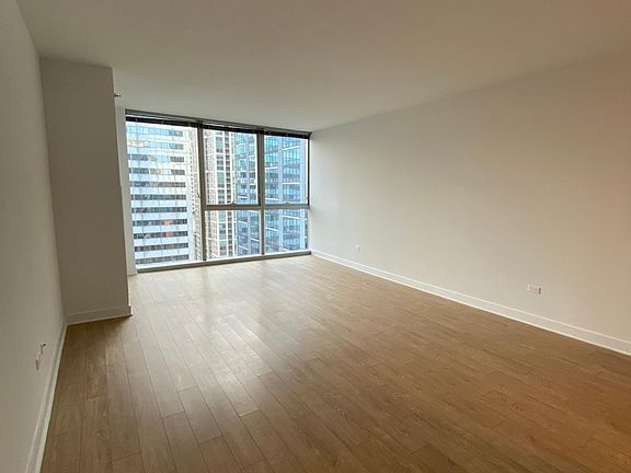 2nd image of 130 N Garland Ct APT 903