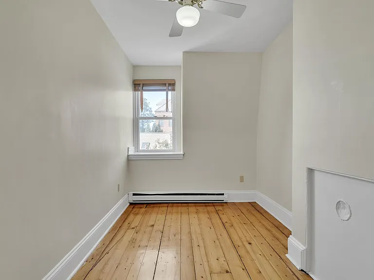 92 Thorndike St — Photo 23