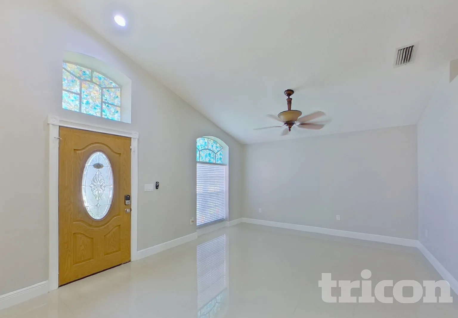 30746 Birdhouse Drive Wesley Chapel FL — Photo 4