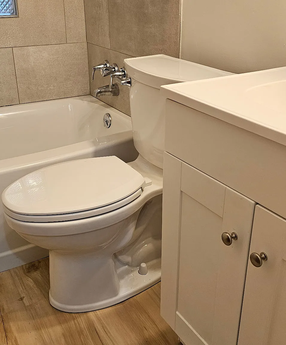 3 bed, 1144 sqft, $1,300 — Photo 2