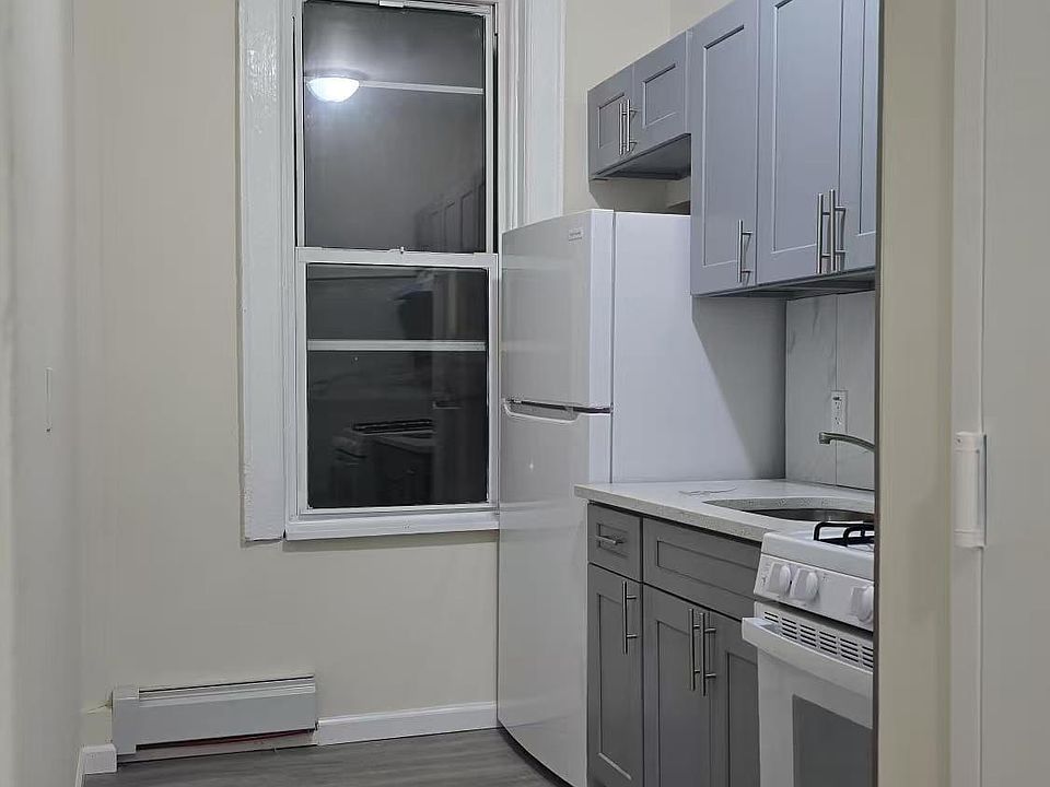 1st image of 91-13 Jamaica Ave #F2