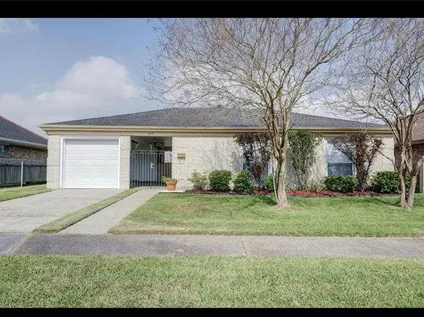 107 S Randall Ct, Gretna, LA 70053