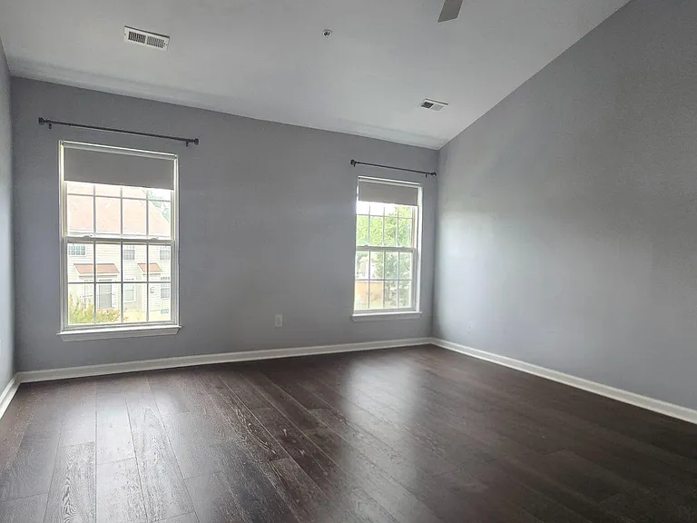 7811 New Ascot Ln — Photo 13
