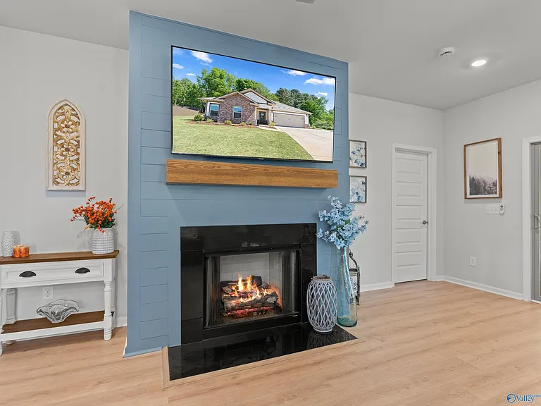 24643 Ginn Point Rd — Photo 5