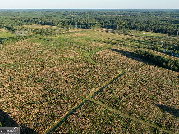 3rd image of 6 Beulah Rd Tract 6
