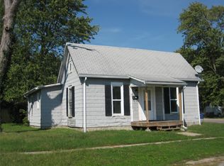 825 E Washington Ave, Greenville, IL 62246